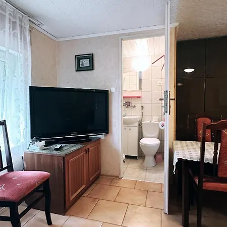 Wynajem Pokoi I Domkow